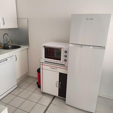 Appartement 2 Pieces Avec Une Grande Terrasse, 3 Etoiles, Wifi, Box Pour Vehicule Et Velos Les Sables-d'Olonne Bagian luar foto