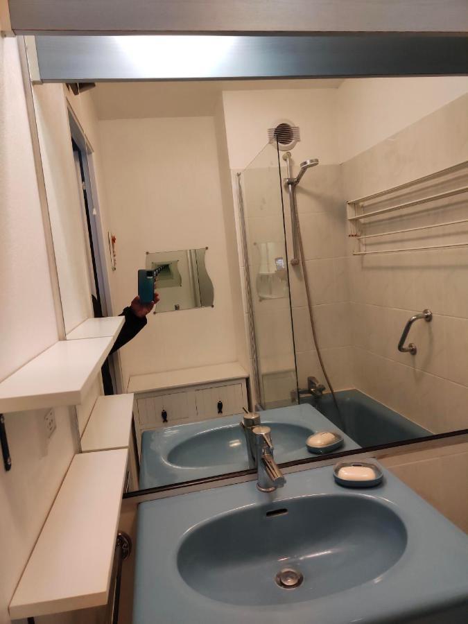 Appartement 2 Pieces Avec Une Grande Terrasse, 3 Etoiles, Wifi, Box Pour Vehicule Et Velos Les Sables-d'Olonne Bagian luar foto